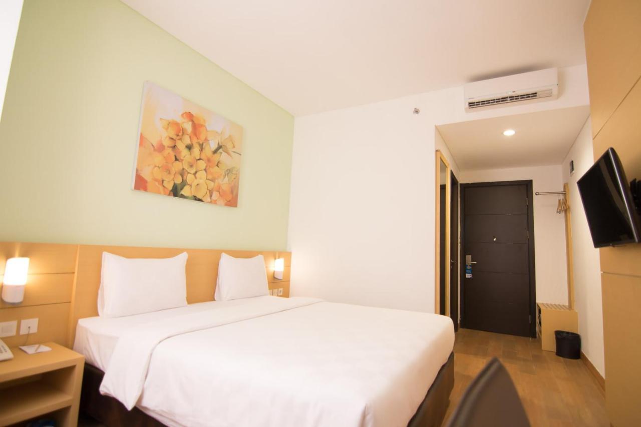 Hotel 88 Kopo Bandung By Wh Luaran gambar