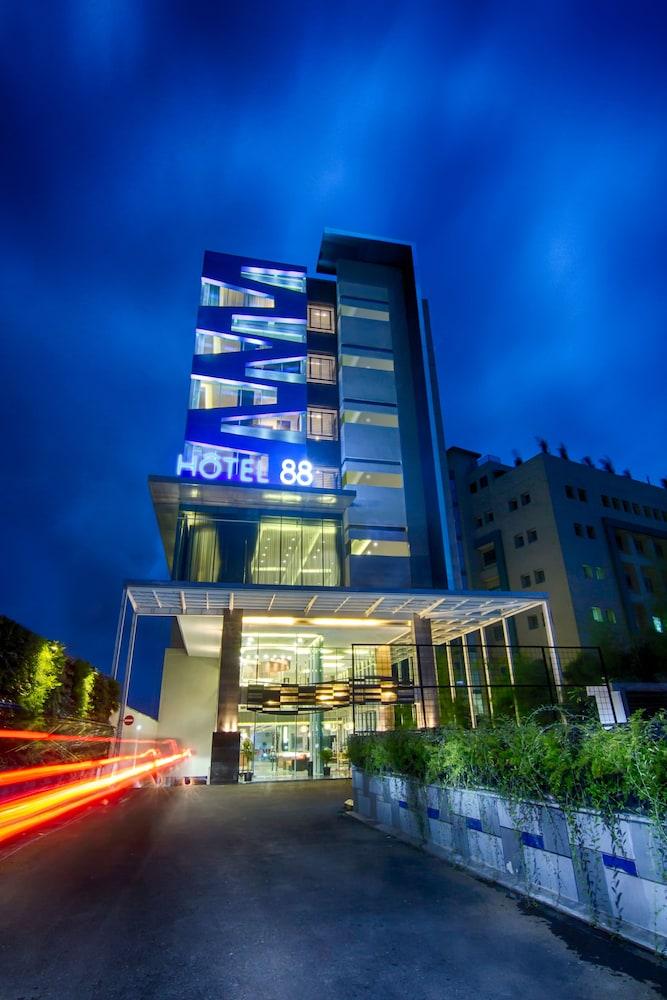 Hotel 88 Kopo Bandung By Wh Luaran gambar